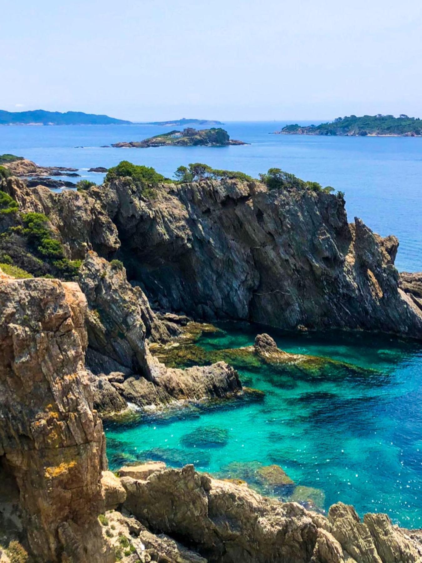 T2 Avec Terrasse & Parking A 5 Min Du Centre, 10 Min Des Plages Ιέρ Εξωτερικό φωτογραφία